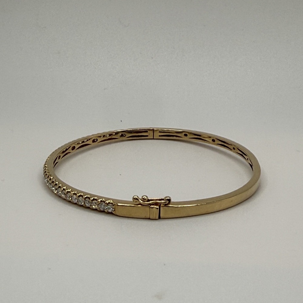 14K Yellow Gold Ladies 1.0 Carat TW Natural Diamond Bangle Bracelet 7.11g J34 - Picture 9 of 11